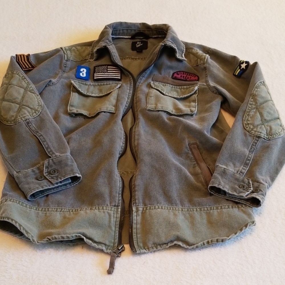 Kids army type jacket size medium 8/10
